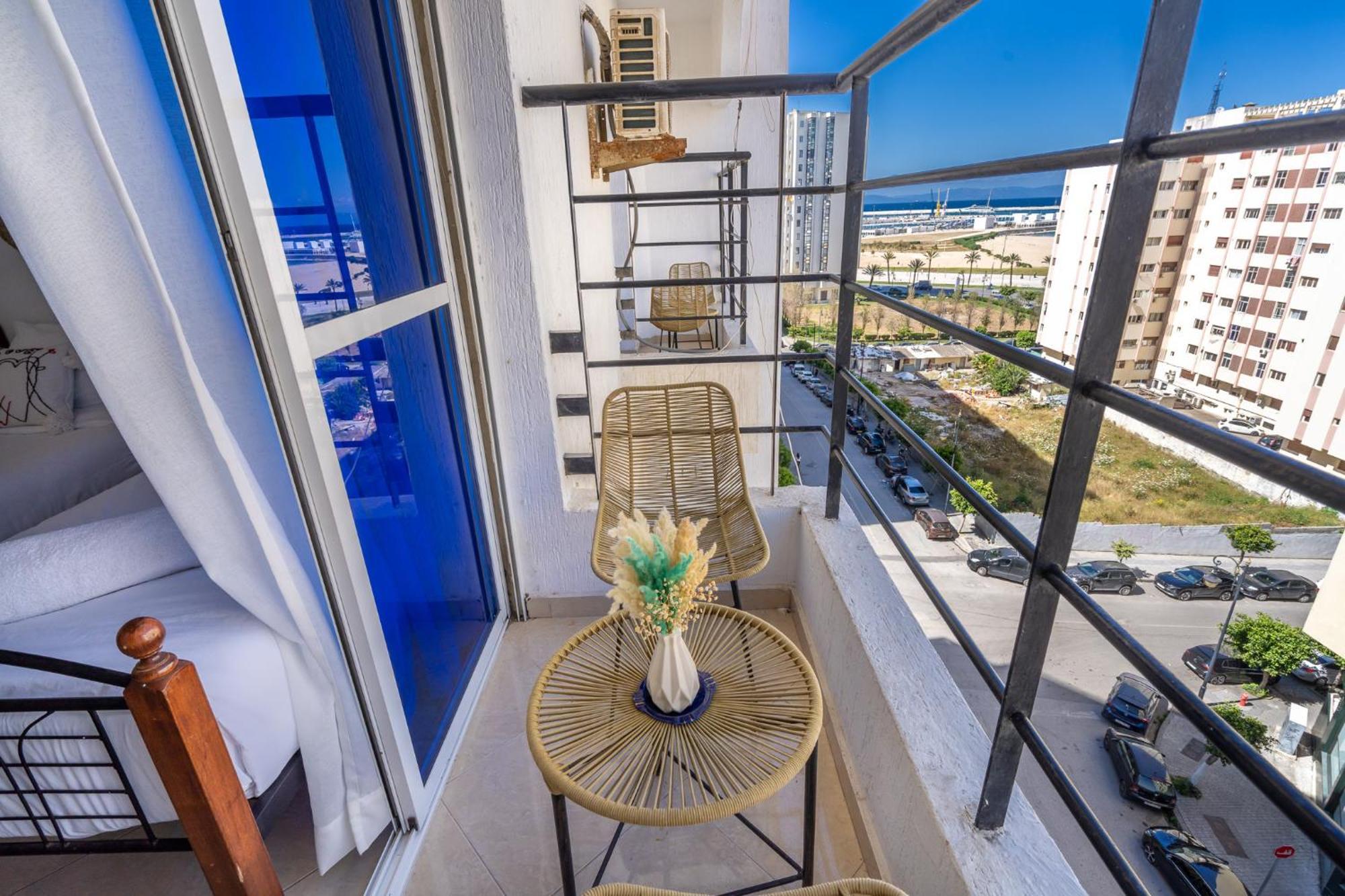 טנג'יר Appartement 2 Chambres Pres De La Corniche מראה חיצוני תמונה