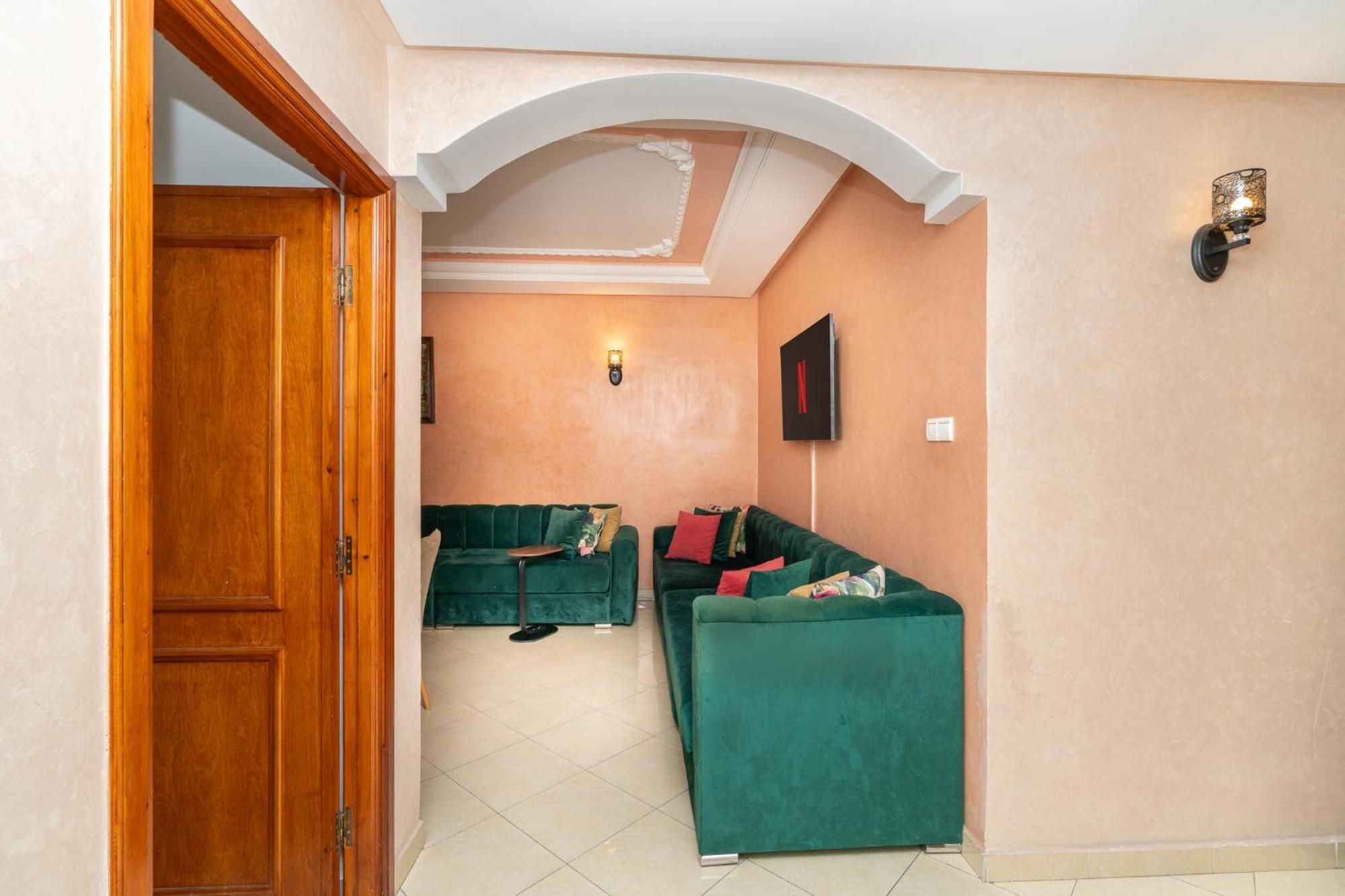 טנג'יר Appartement 2 Chambres Pres De La Corniche מראה חיצוני תמונה